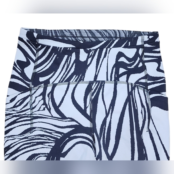 Lululemon Swift Speed High-Rise Tight 28" Size 6 - Picture 8 of 14